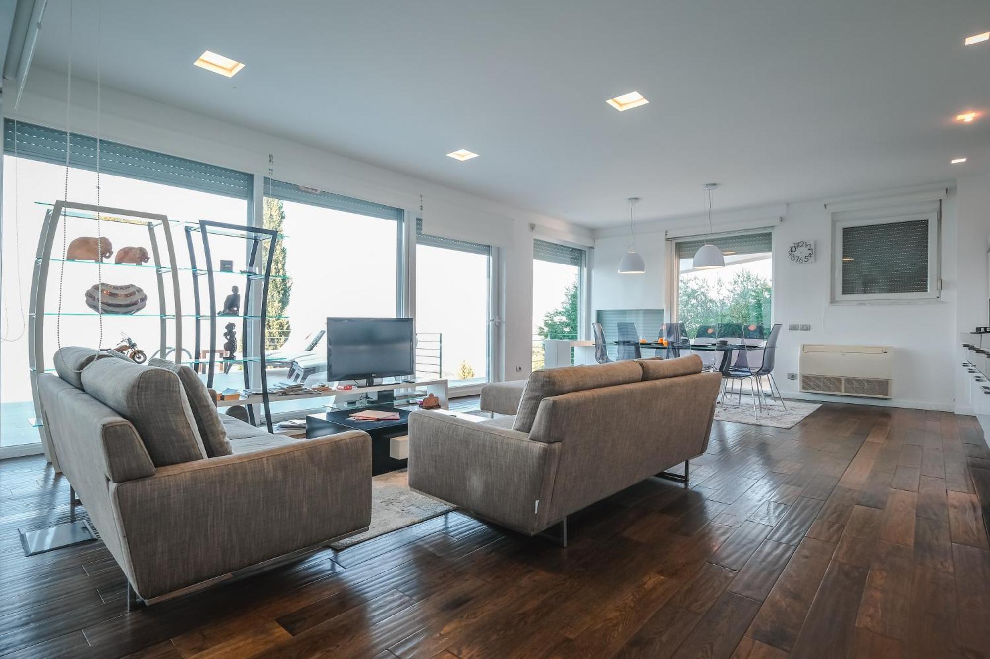 Exclusive Lake Villa Shiroka Bagian luar foto