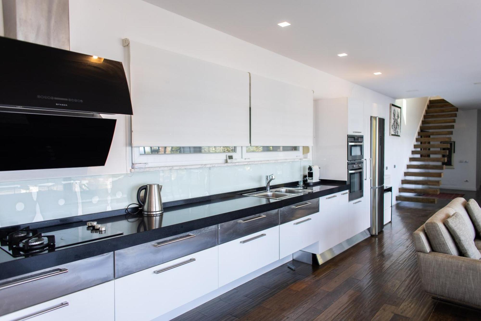 Exclusive Lake Villa Shiroka Bagian luar foto